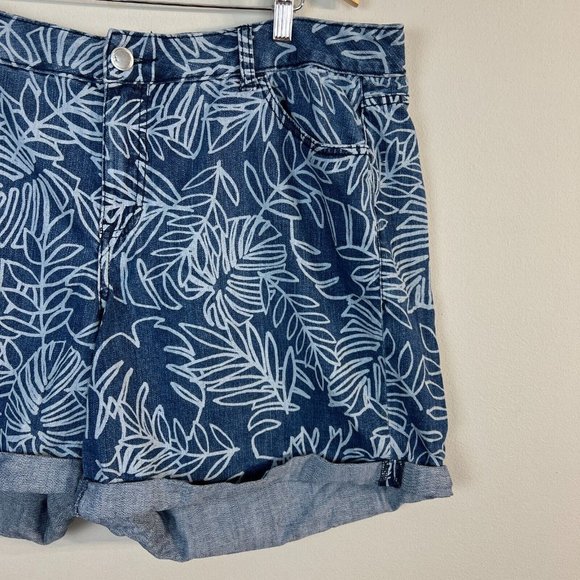 Lane Bryant Jean Shorts 20 Blue Floral Palm Leaf Cuffed Stretch Denim Womens New - Picture 2 of 10